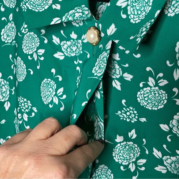 VINTAGE Andrea Gayle green & white floral blouse with banded bottom size 16 - Picture 7 of 7